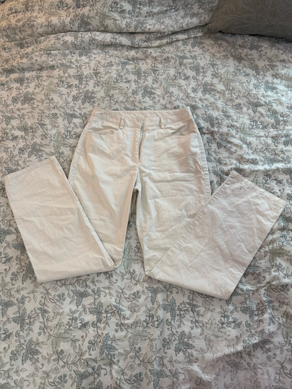 Liz Claiborne Cream Straight-Leg Pants
